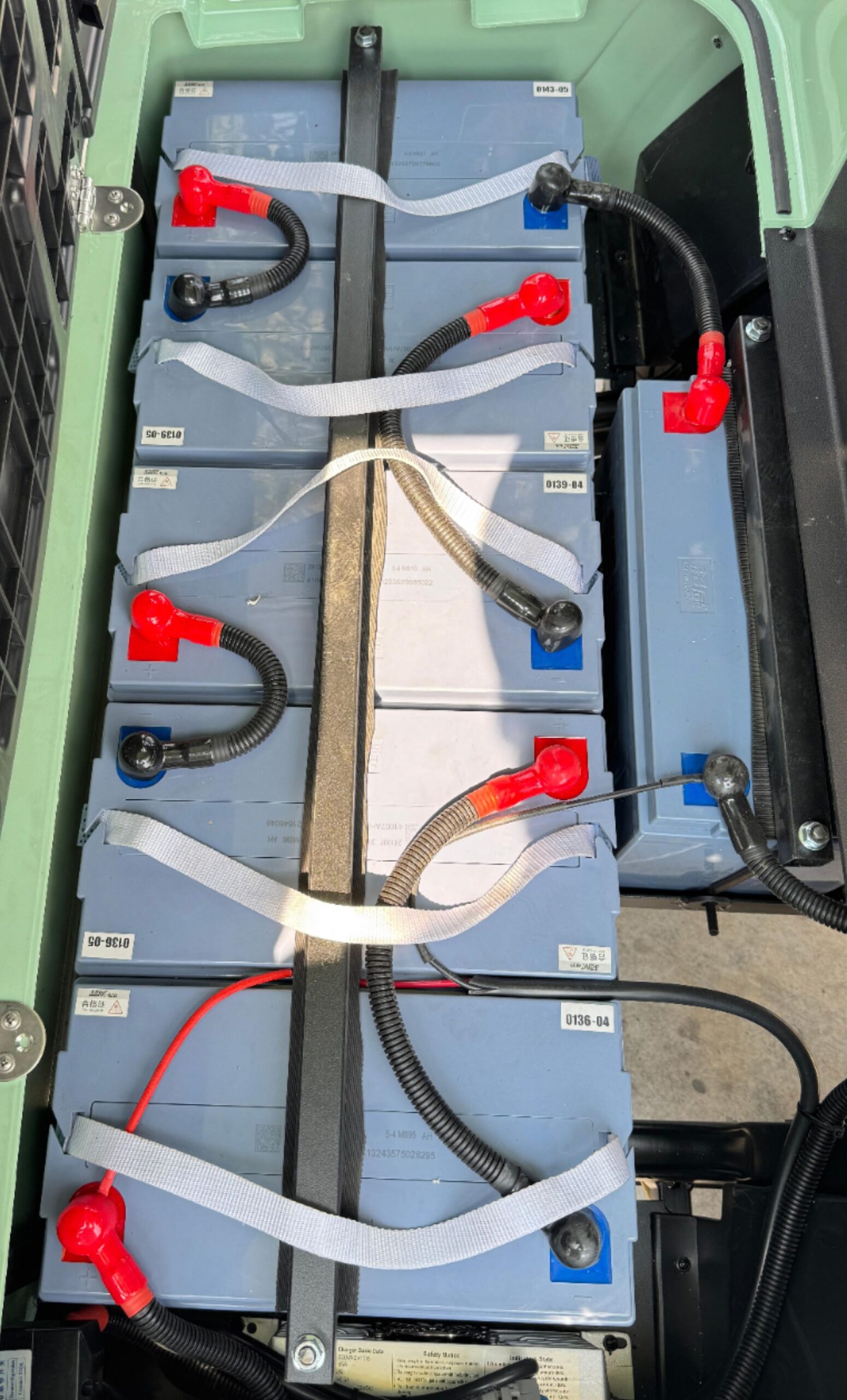 GA8 Type 8-Passenger Electric Resort Shuttle | Factory Direct Wholesale FCL - ORVIK - Kép 3