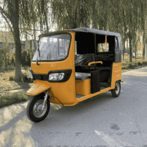Wholesale 1500W enclosed electric passenger trike for 6 people. Built-in heater, Arctic-ready chassis & solar options. Inquire for factory FCL price.