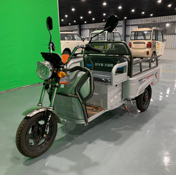 Source the NUEN-SK1.1 Electric Cargo Tricycle for your fleet. High-temp ready, low maintenance, 400kg payload & off-road built. Inquire for factory FCL price!