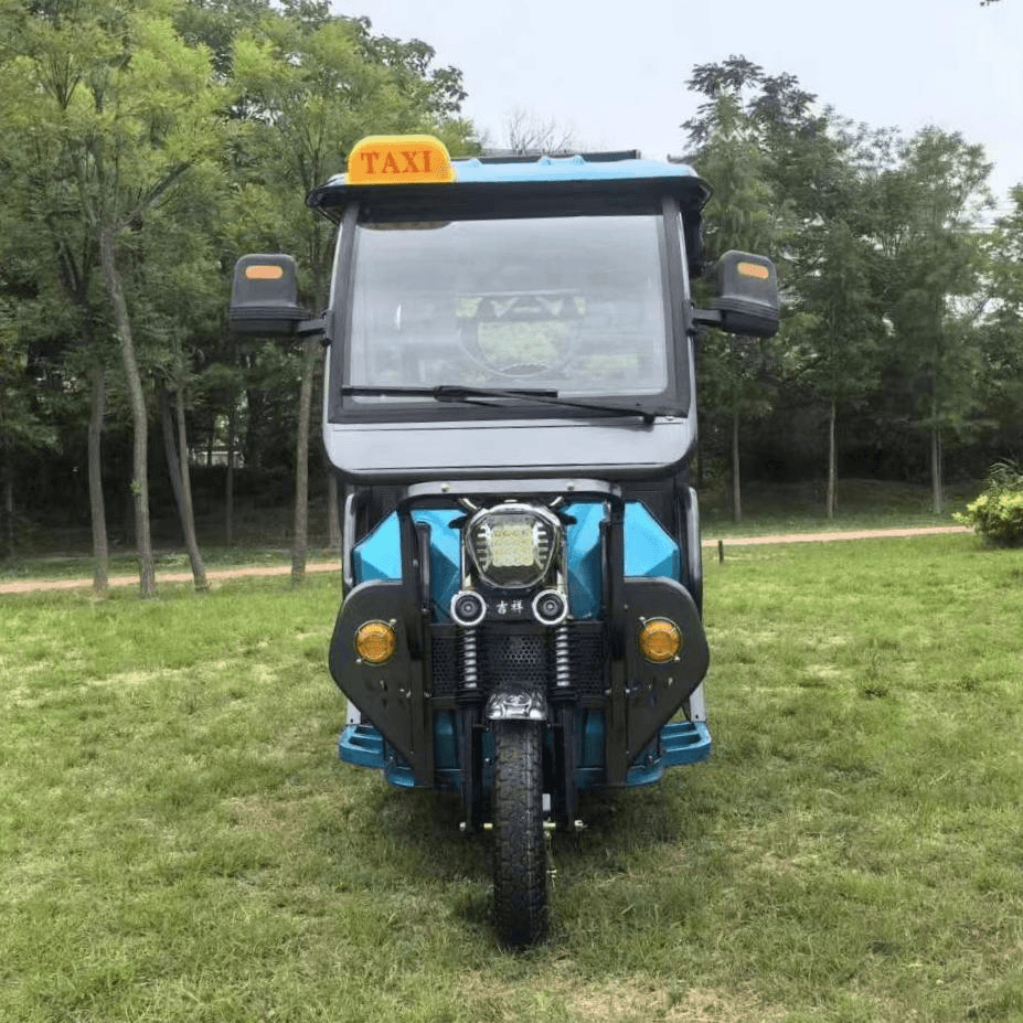 Wholesale enclosed electric passenger trike (6-seater) with a narrow 1m profile & 1.9m tall cabin. Built-in heater & Arctic-ready. Get factory FCL quotes.