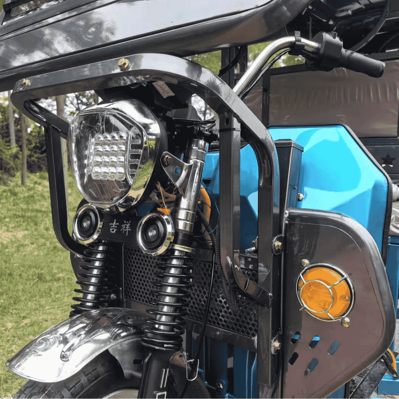 1.9m Tall Enclosed Passenger Trike (6-Seater) | Factory FCL - ORVIK - Image 3