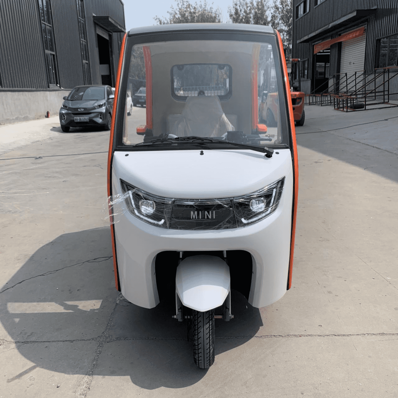 1000W Compact Passenger Trike (2-Seater) | Factory FCL - ORVIK - Image 4