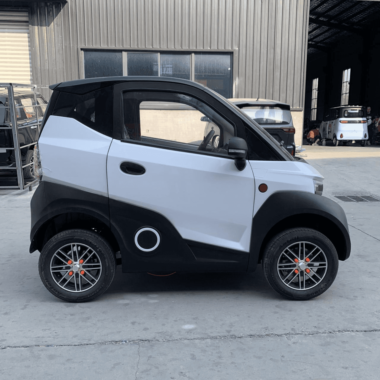 Premium 2-Seater Enclosed Electric LSEV | Factory FCL - ORVIK - Image 5